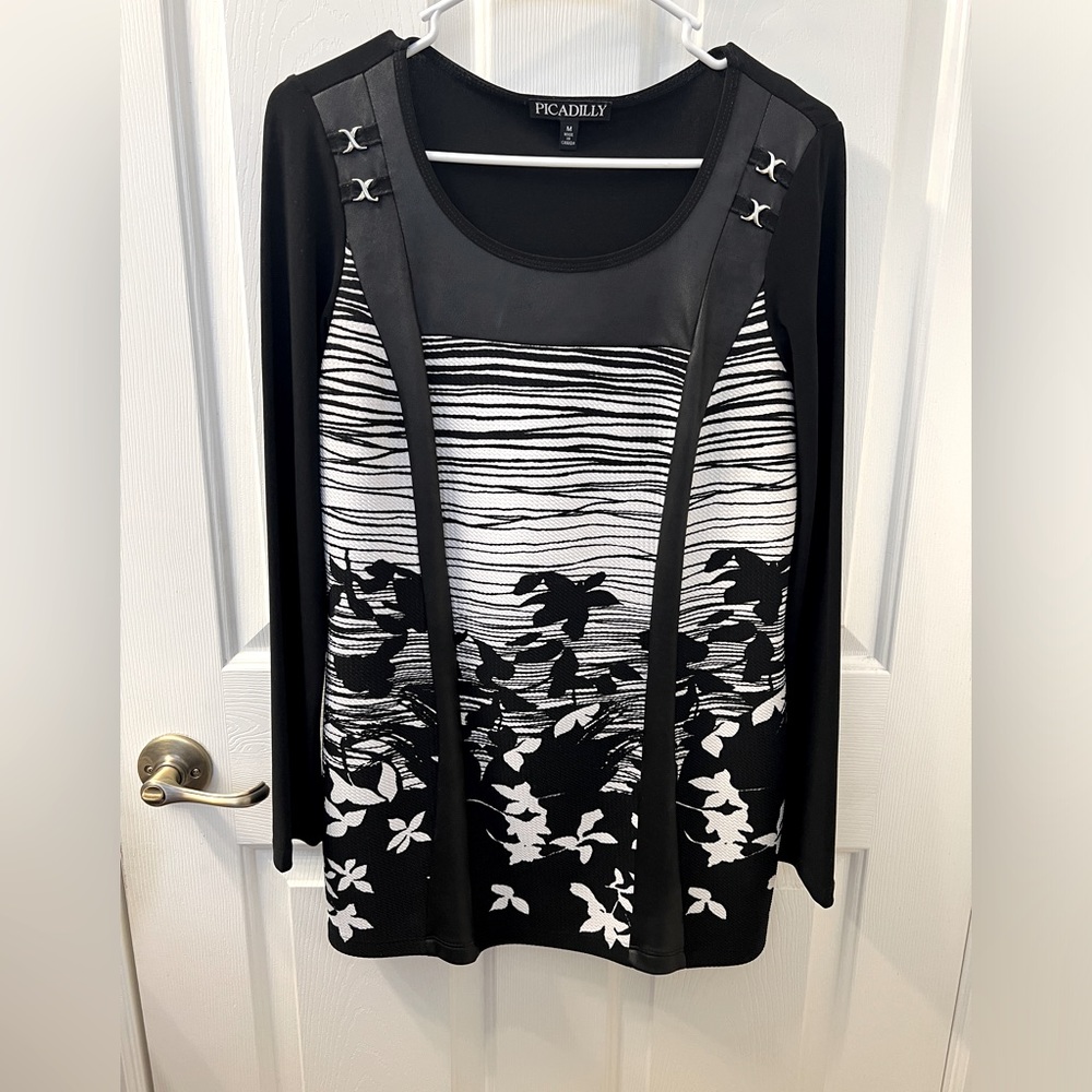 Long sleeve top